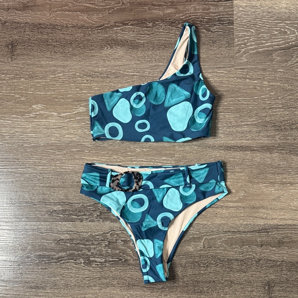 Amarelle Swimwear Celestin Bikini Set NWT Blue Size Small 2 Piece